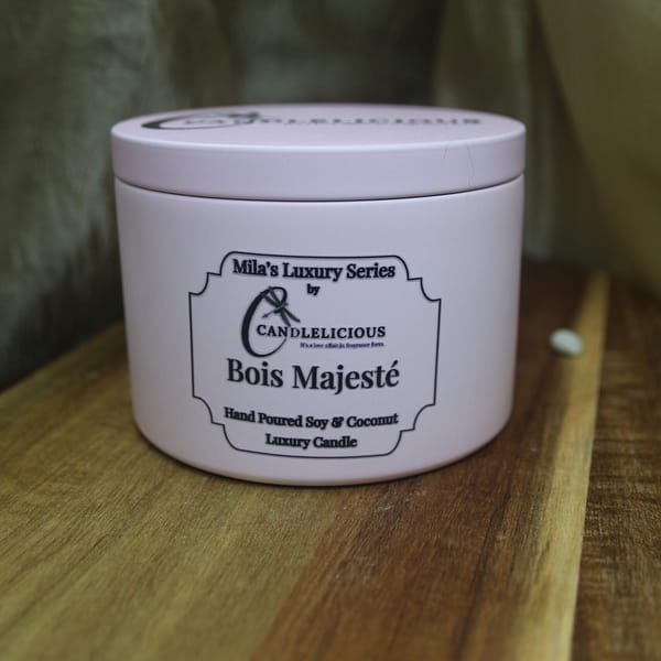 180 g Bois Majesté Hand Poured Soy & Coconut Candle