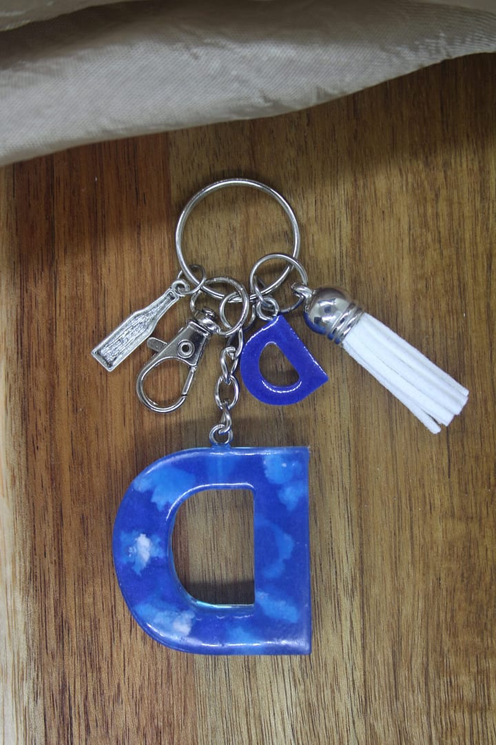 Letter D Resin Keyholder – Chill, Character & Cloudy Skies - Image 3