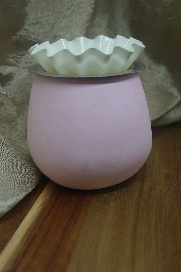 Pink Maison Lumière tealight wax melt warmer back view